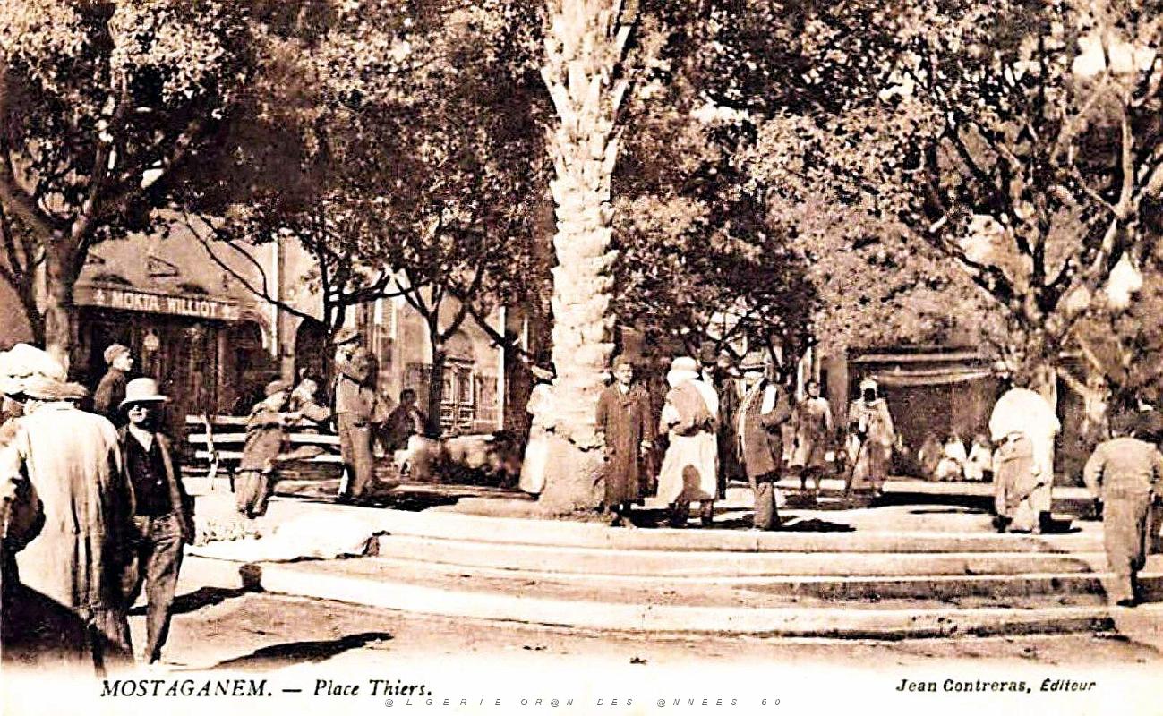 Mostaganem - Place Thiers.jpg